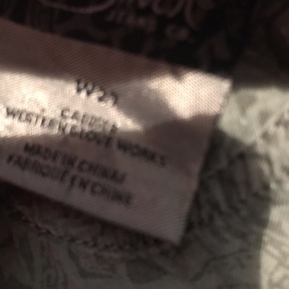 Size 27 silver capri jeans - Picture 5 of 5